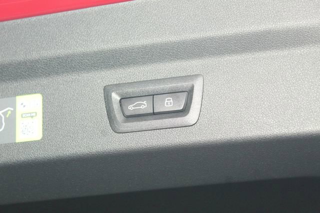 New 2026 BMW X2 xDrive28i w/ Technology Package image 8