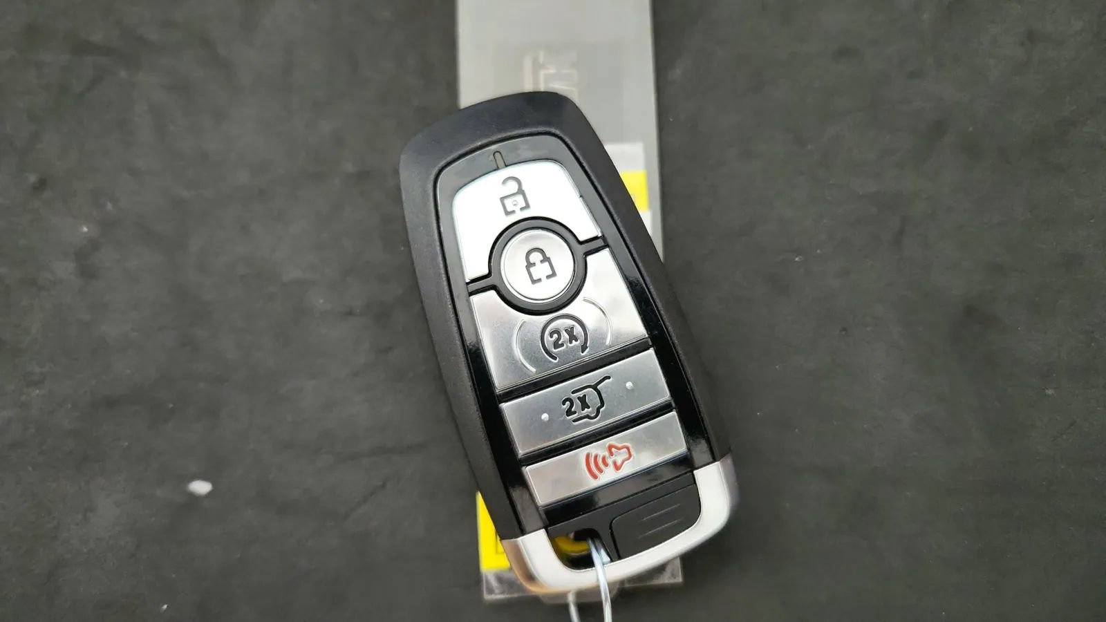 Used 2023 Ford Escape Active image 21