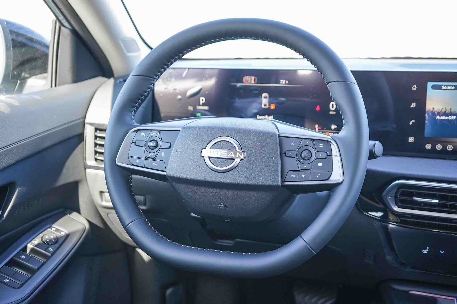New 2026 Nissan Sentra SV w/ SV Convenience Package FWD image 17