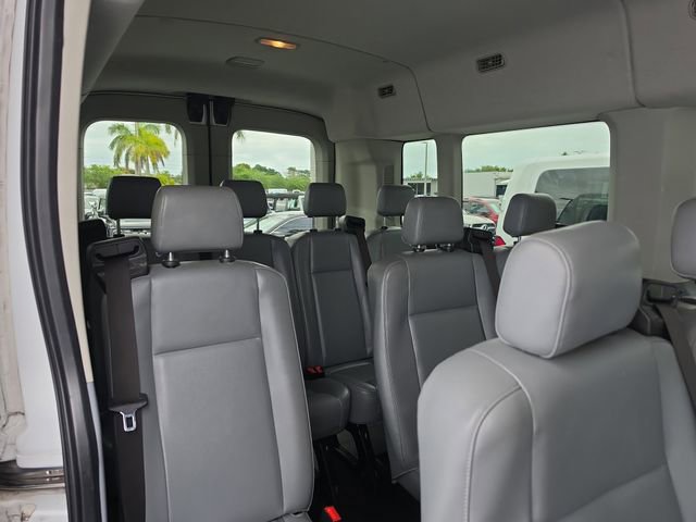 Used 2017 Ford Transit 350 XL image 6