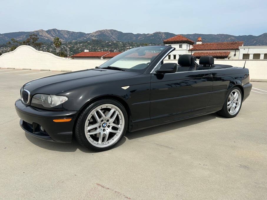 Used 2004 BMW 330Ci Convertible RWD image 2