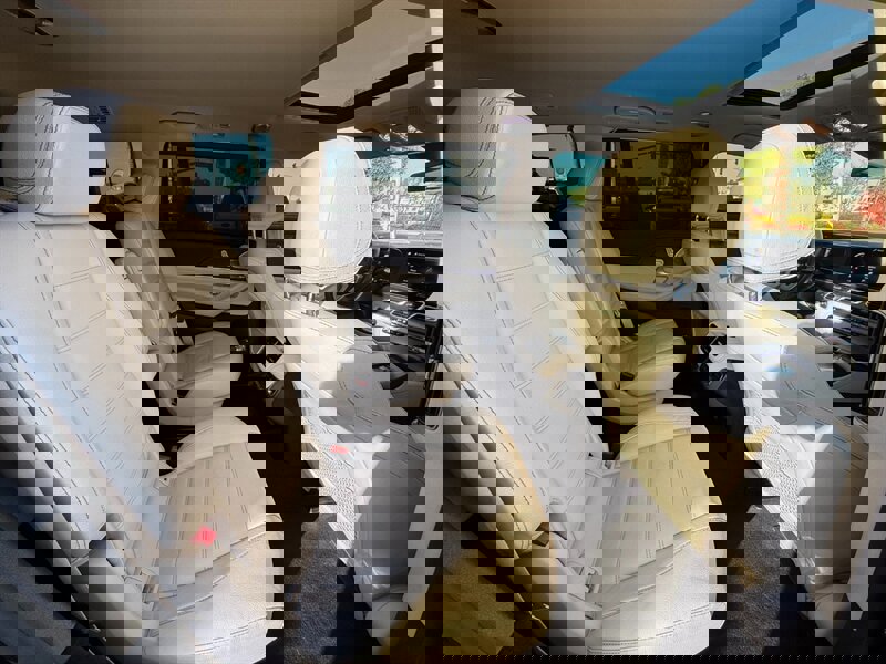 Used 2021 Mercedes-Benz GLS 580 4MATIC image 40