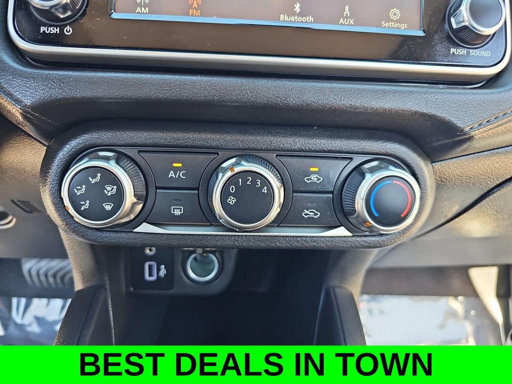 Used 2021 Nissan Versa S FWD image 20