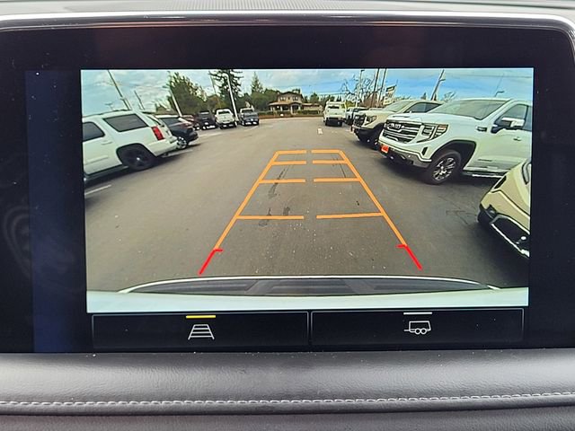 Used 2023 Chevrolet Suburban Premier image 12