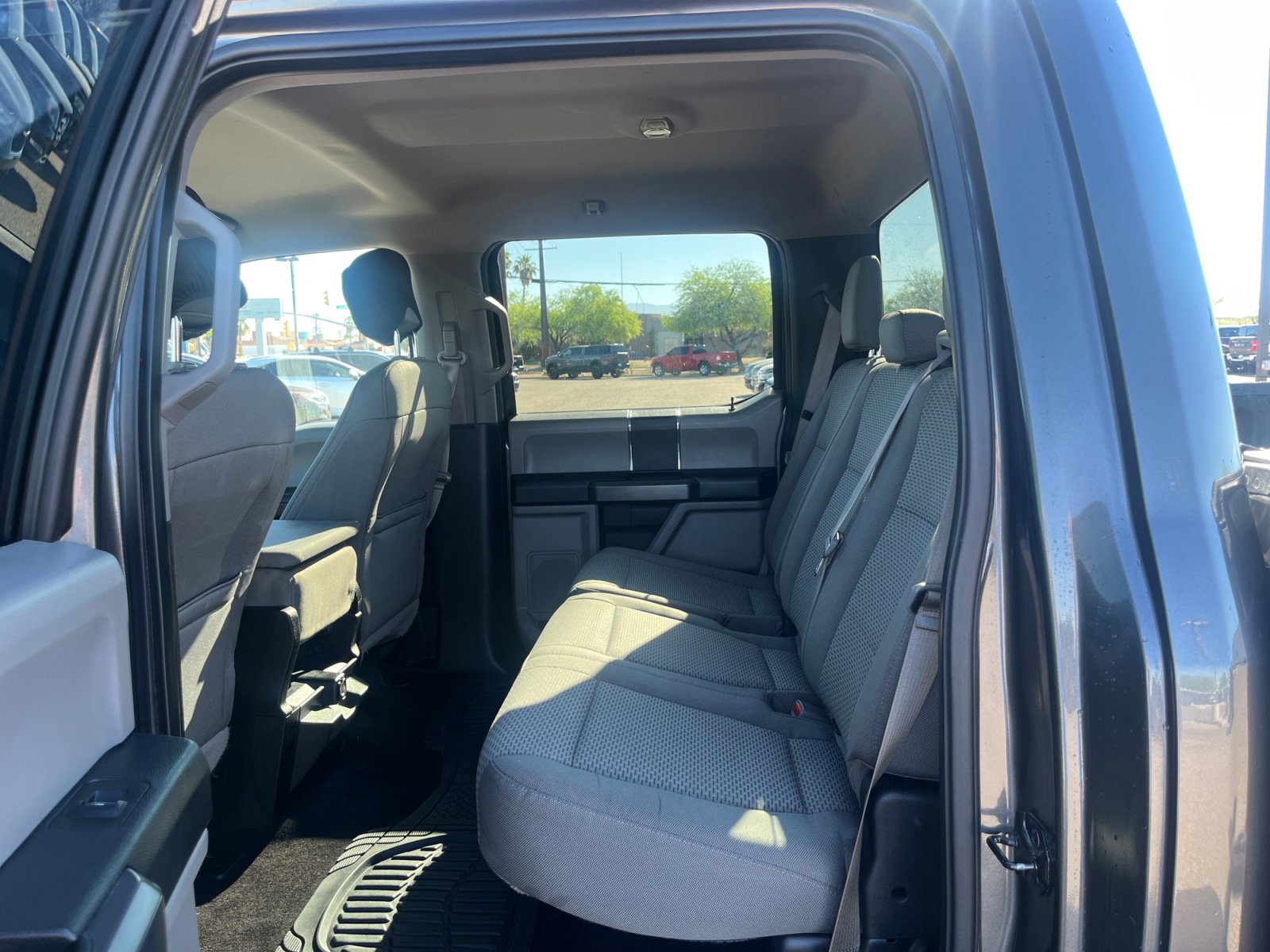 Used 2016 Ford F150 XLT image 17