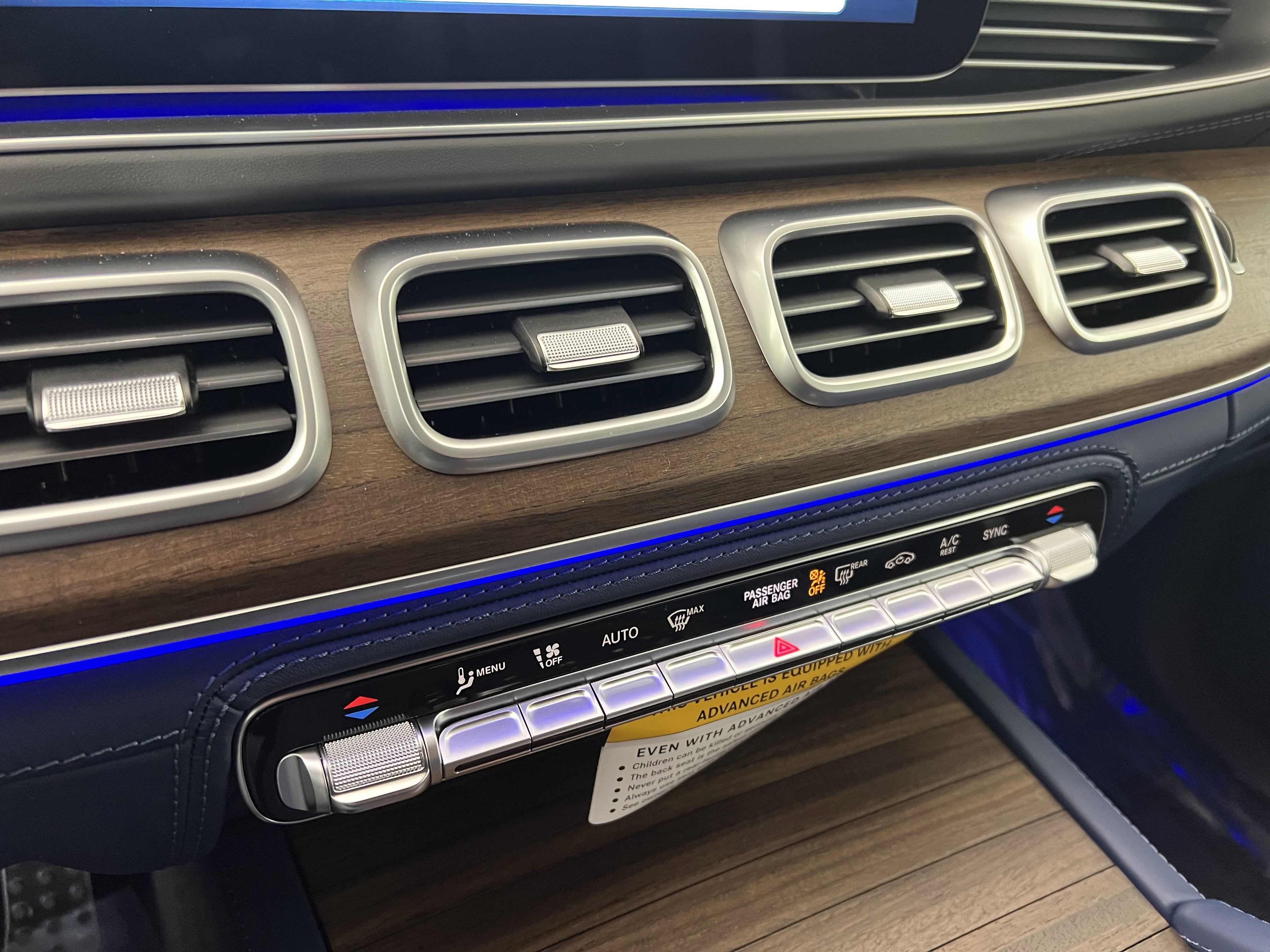 New 2026 Mercedes-Benz GLE 63 AMG S image 33