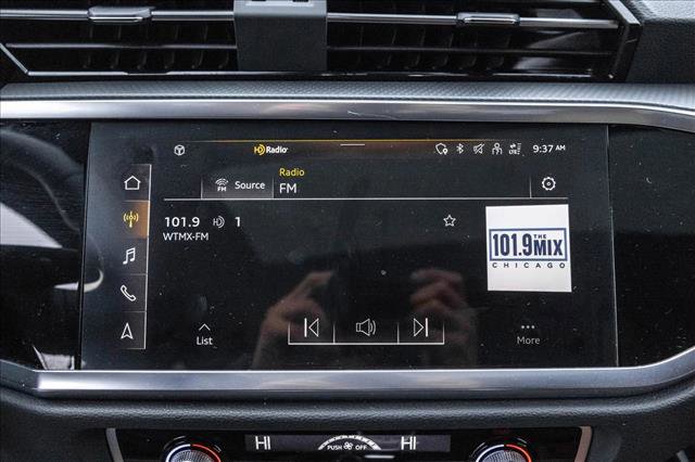 Used 2024 Audi Q3 2.0T Premium Plus image 16