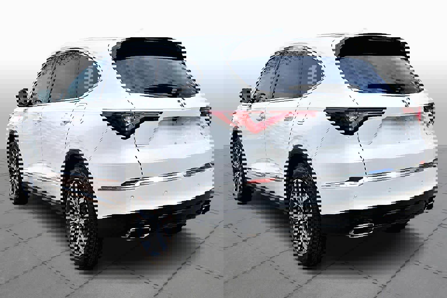 Certified 2022 Acura MDX FWD w/ Technology Package image 12