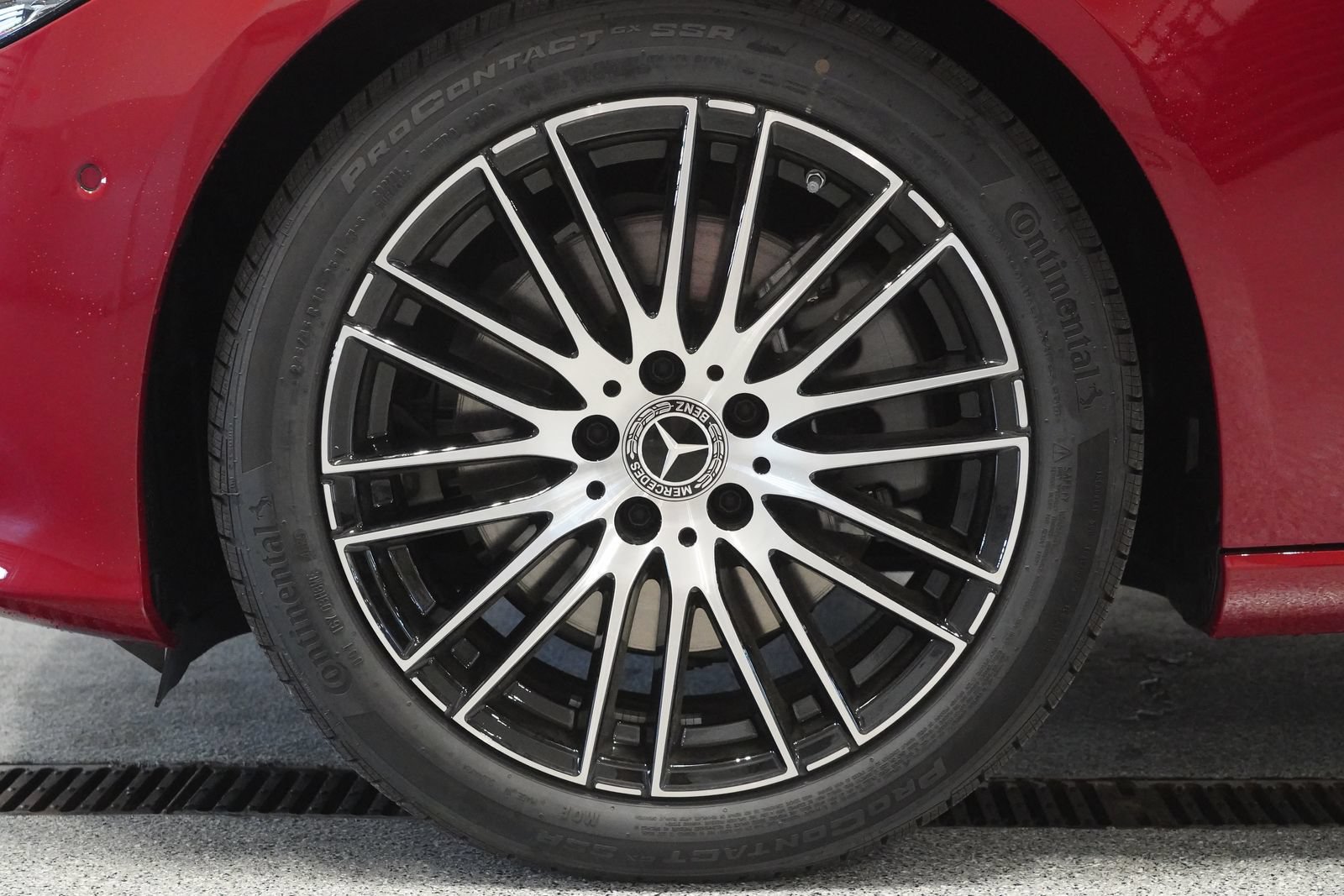 New 2026 Mercedes-Benz C 300 4MATIC Sedan image 11
