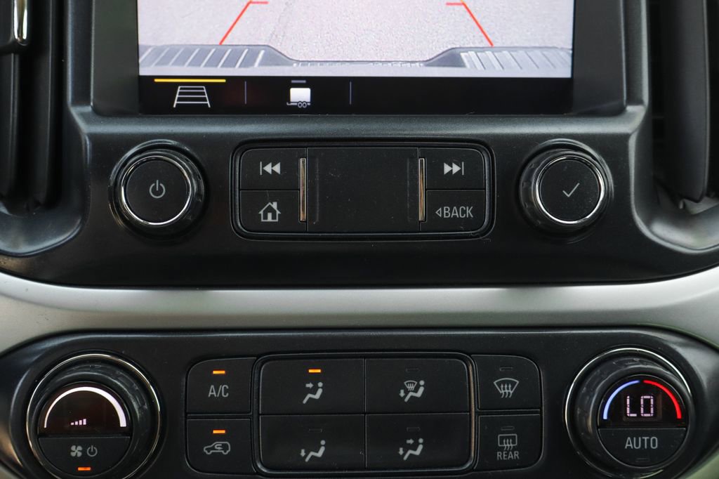 Used 2020 Chevrolet Colorado LT w/ Colorado RST Special Edition image 37