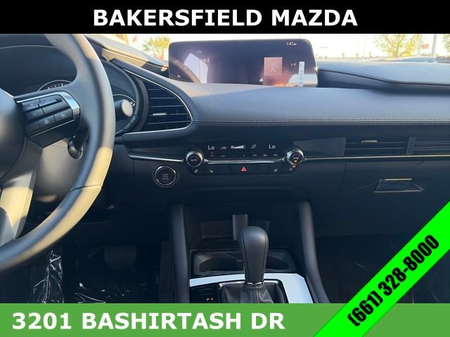 New 2026 MAZDA MAZDA3 Hatchback w/Premium Plus Pkg image 22