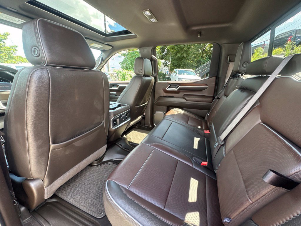 Used 2024 GMC Sierra 1500 Denali w/ Denali Reserve Package AWD/4WD image 20