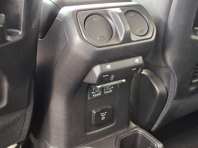 Used 2025 Jeep Wrangler Unlimited Rubicon AWD/4WD image 21