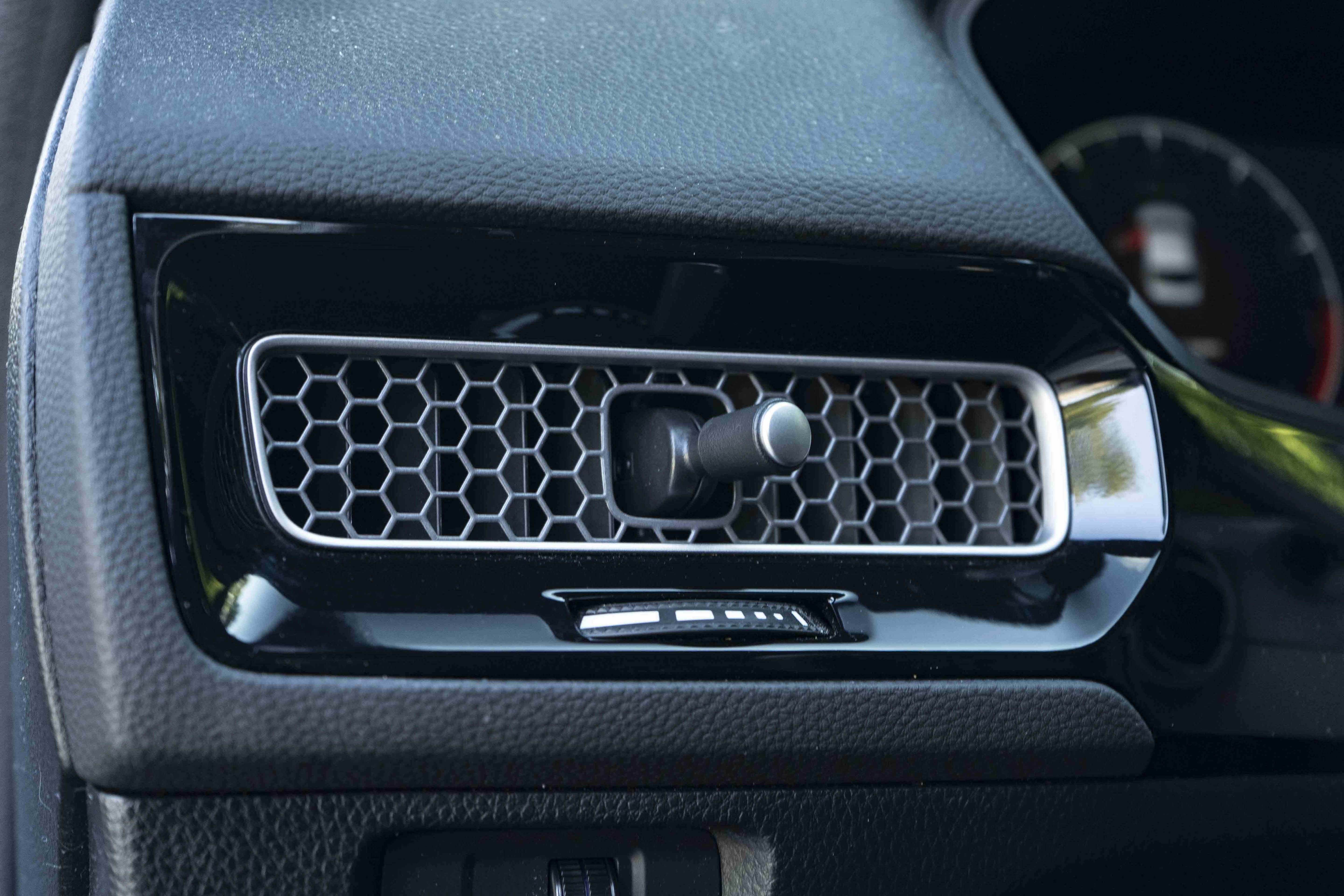 Used 2024 Honda Civic Sport image 39