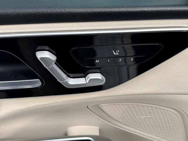 Used 2023 Mercedes-Benz C 300 4MATIC Sedan image 22