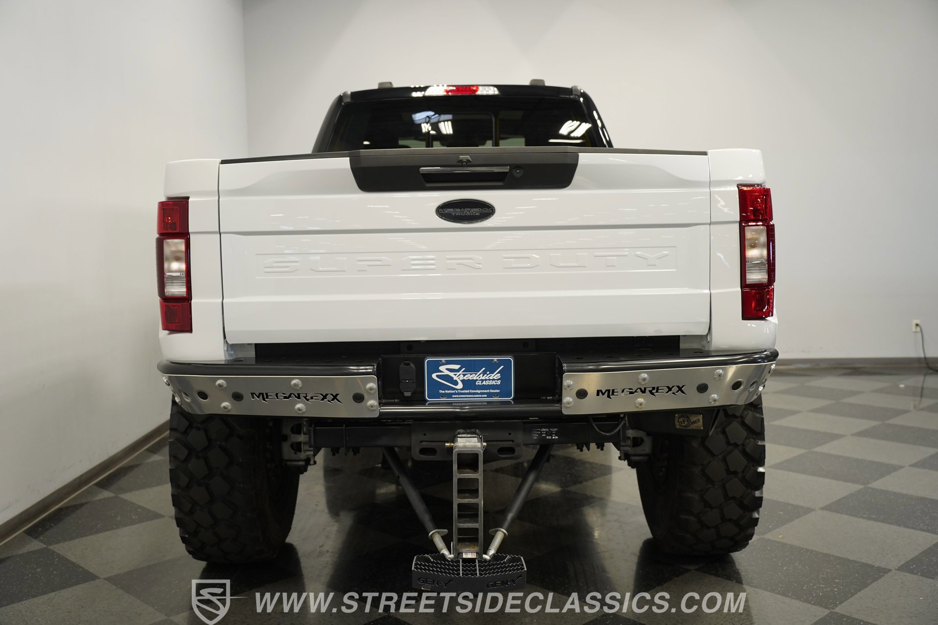 Used 2022 Ford F250 Lariat w/ Lariat Ultimate Package image 9