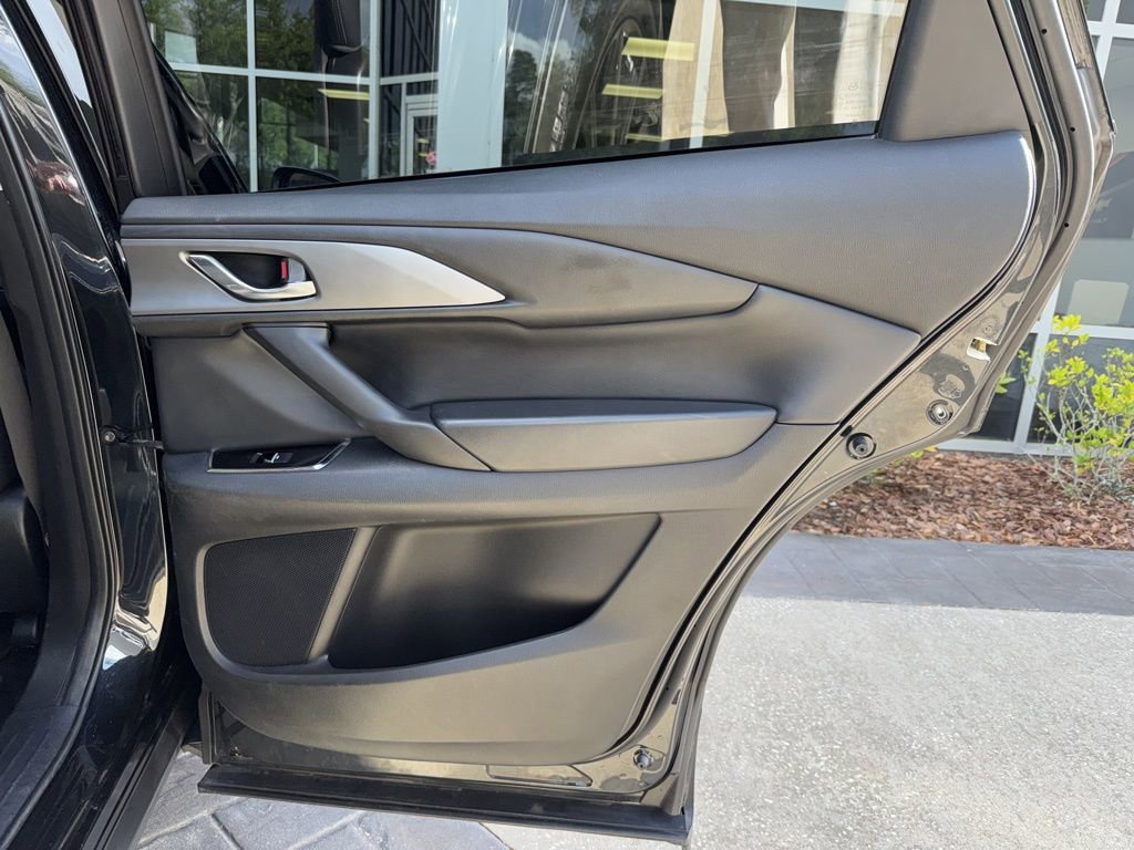 Used 2023 MAZDA CX-9 Touring Plus image 24