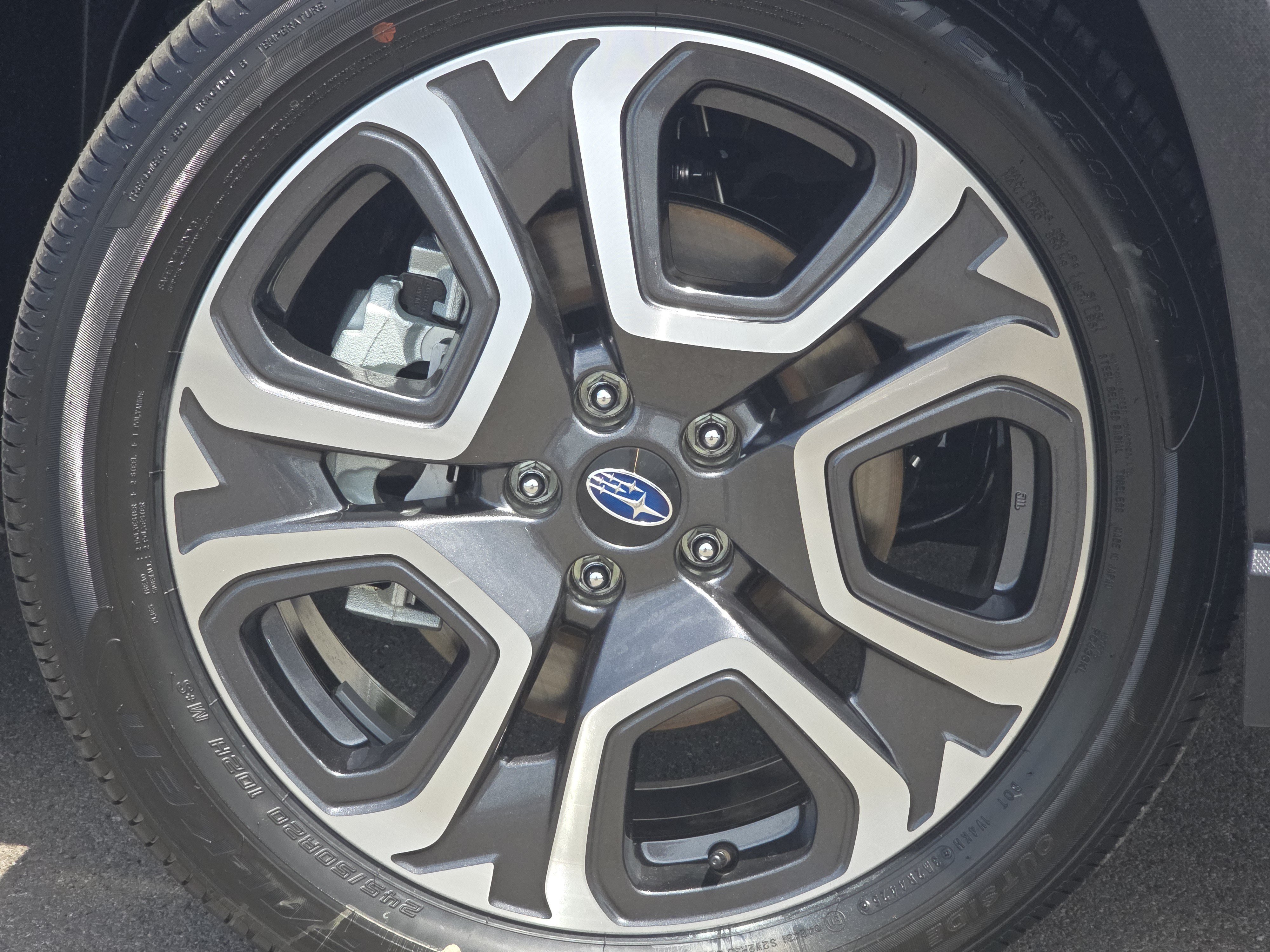 New 2026 Subaru Ascent Limited AWD/4WD image 16