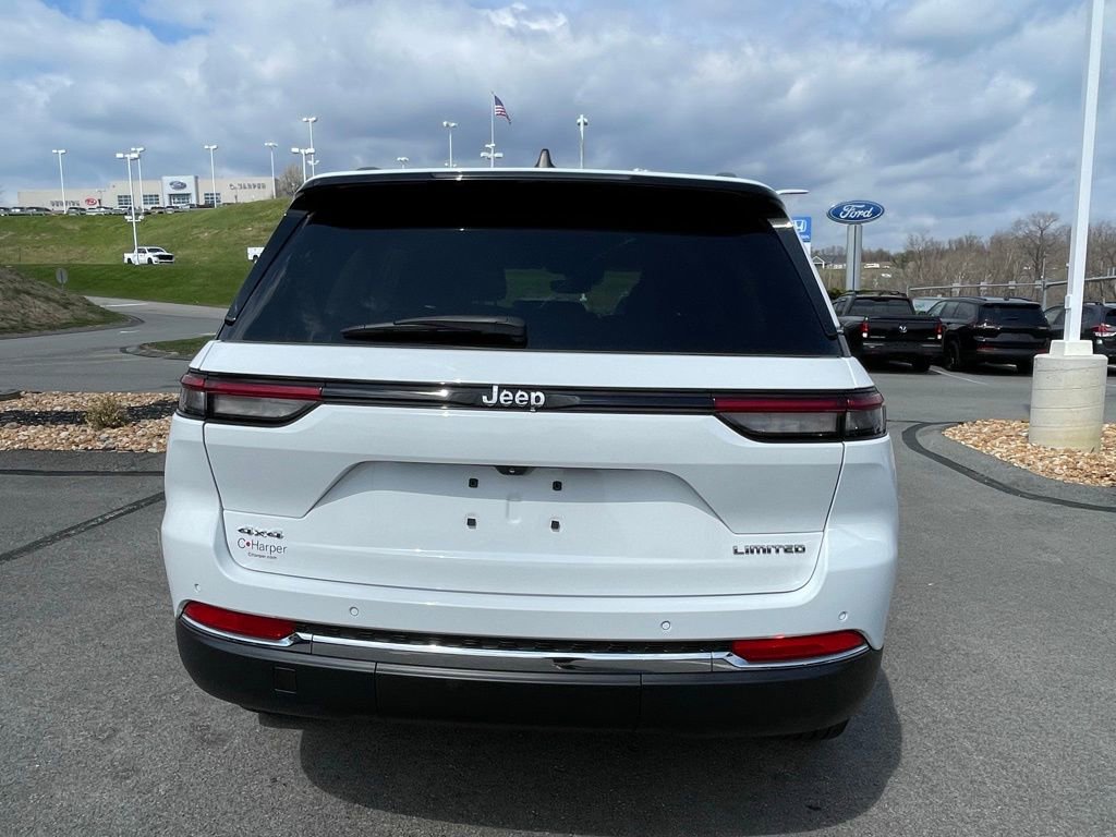 Used 2023 Jeep Grand Cherokee Limited image 4