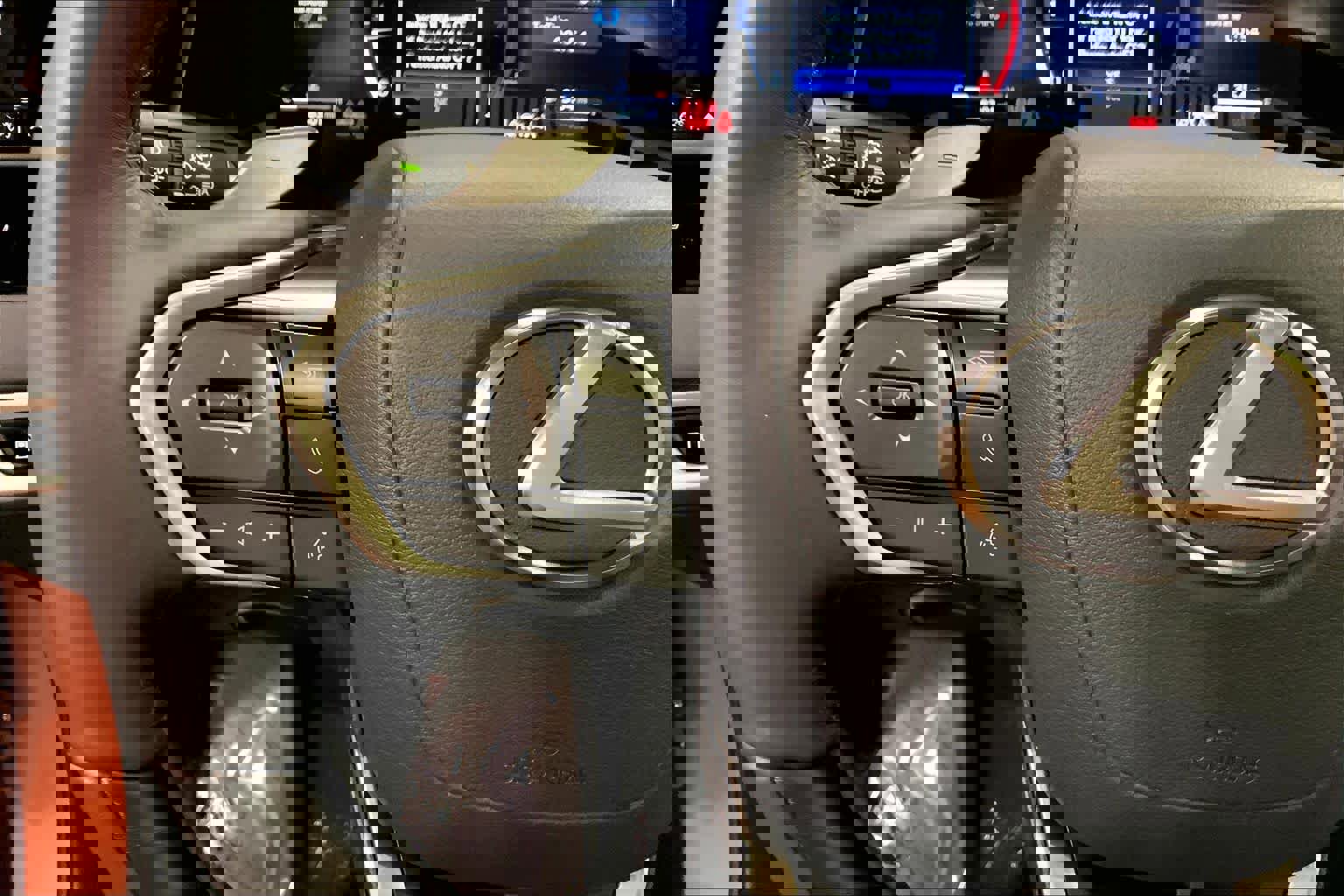 Certified 2025 Lexus RX 350 Premium image 23