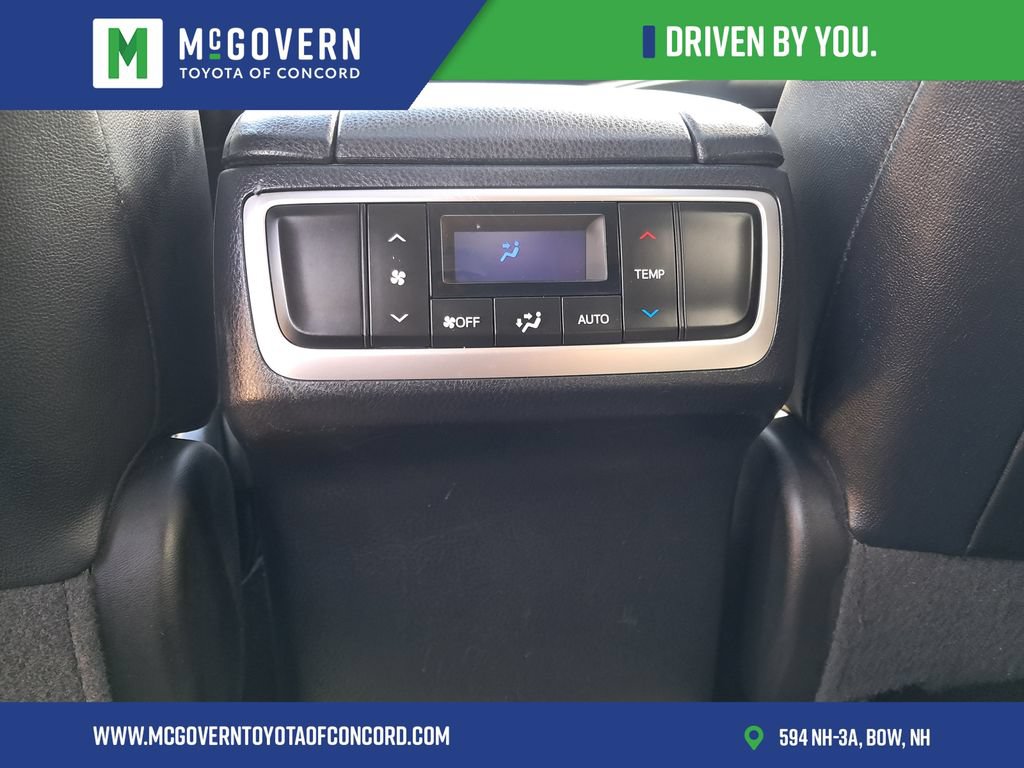 Used 2016 Toyota Highlander Limited AWD/4WD image 20