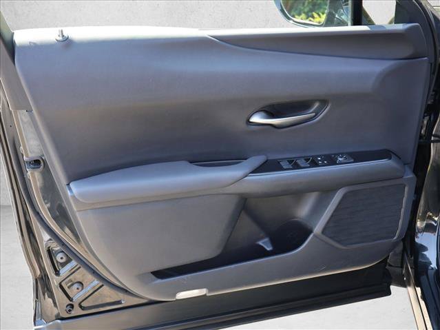 Used 2019 Lexus UX 250h w/ Premium Package AWD/4WD image 12