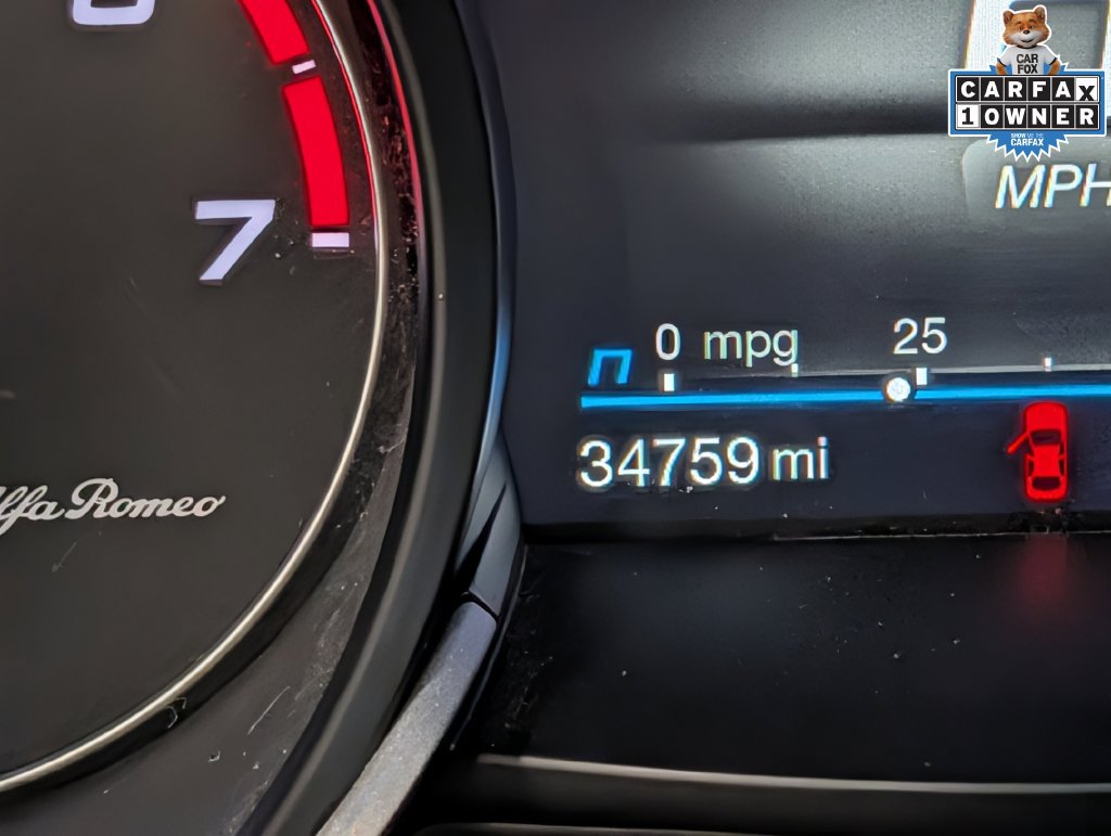Used 2023 Alfa Romeo Stelvio Veloce AWD/4WD image 17