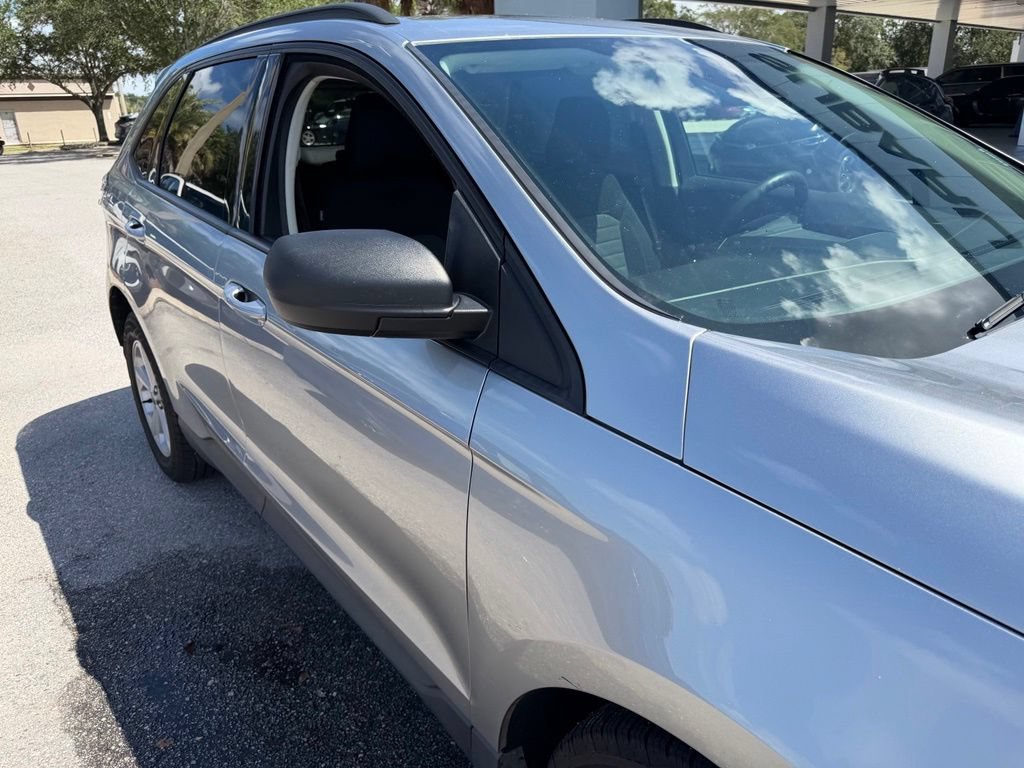 Used 2020 Ford Edge SE FWD image 12