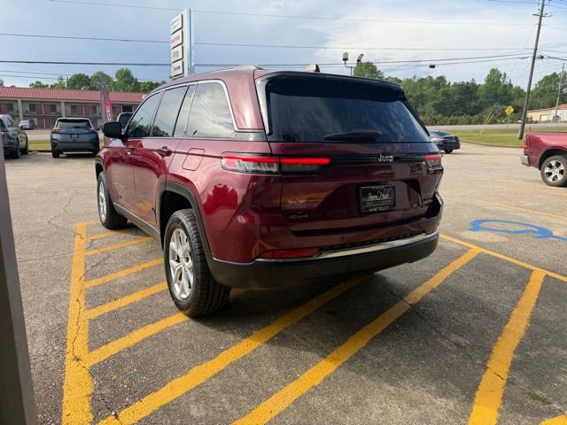 Used 2023 Jeep Grand Cherokee Limited image 6