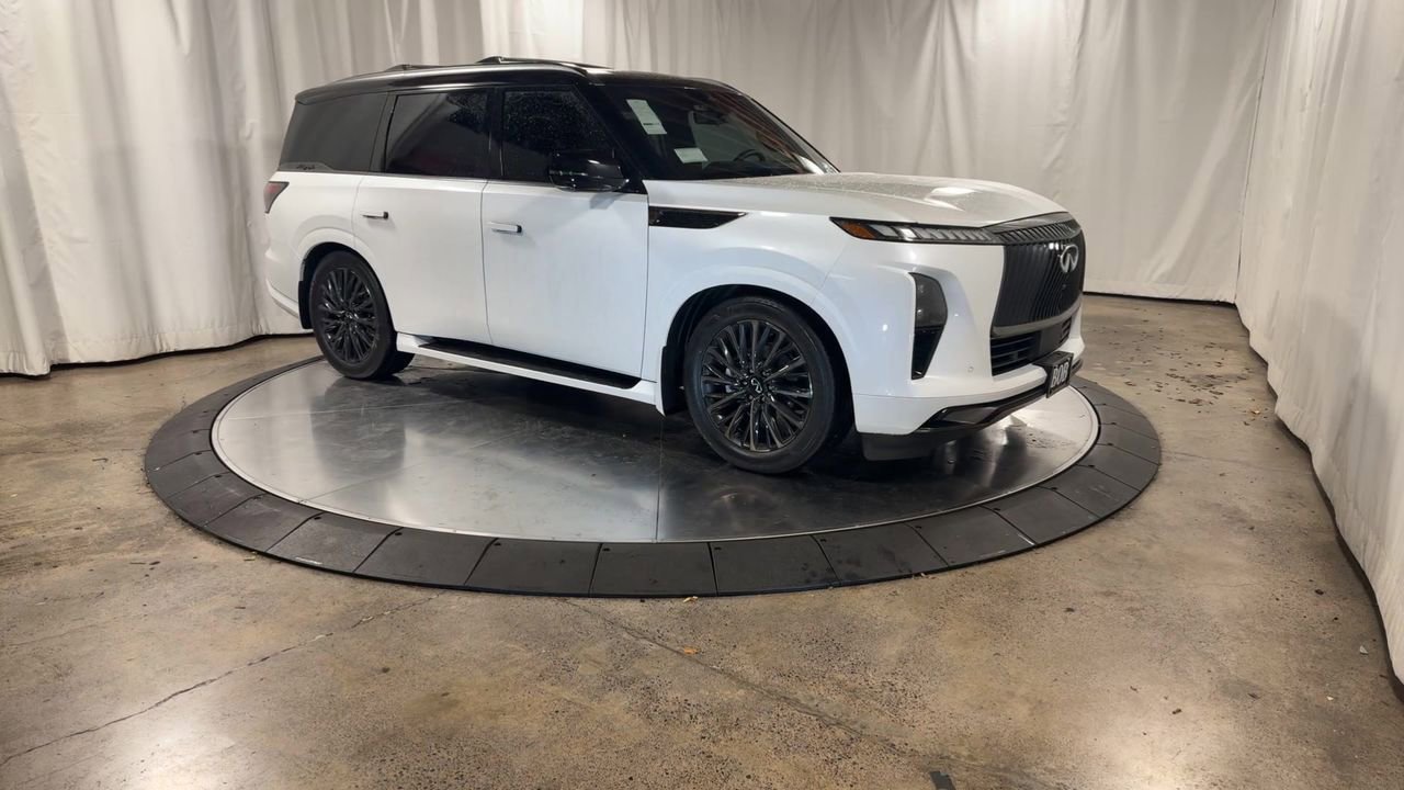 Used 2025 INFINITI QX80 Autograph w/ Premium Cargo Package image 6