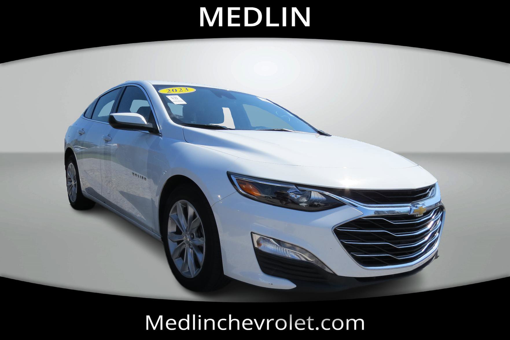 Used 2023 Chevrolet Malibu LT image 2
