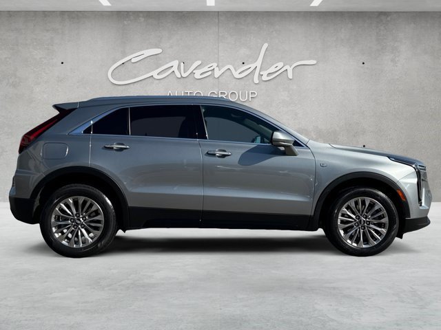 Certified 2025 Cadillac XT4 Premium Luxury AWD/4WD image 16