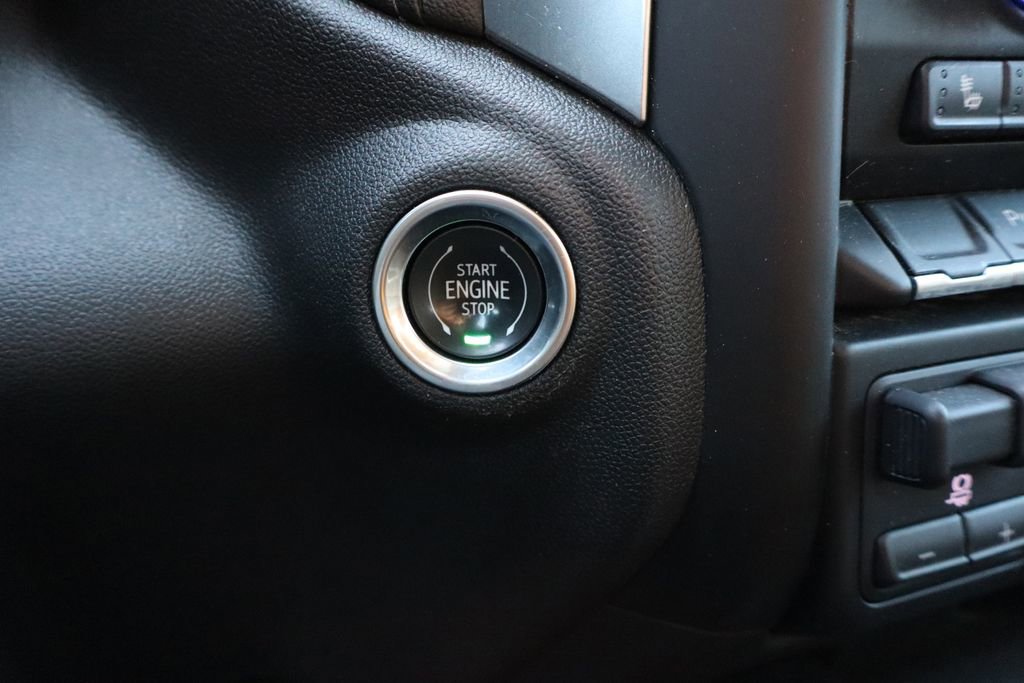 Used 2022 Chevrolet Silverado 1500 LTZ w/ LTZ Convenience Package II image 12