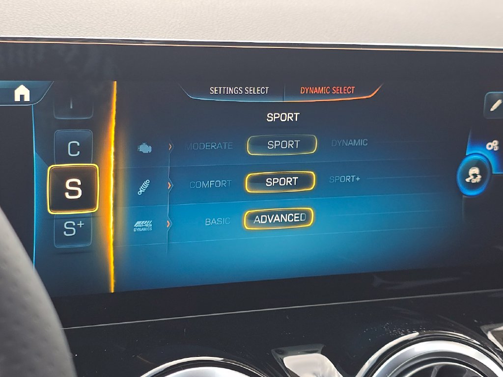 New 2026 Mercedes-Benz GLA 35 AMG 4MATIC image 31
