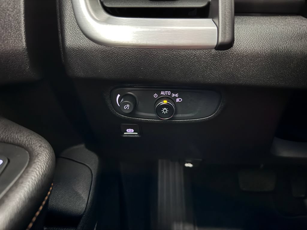 Certified 2019 GMC Terrain SLE w/ Driver Convenience Package AWD/4WD image 25