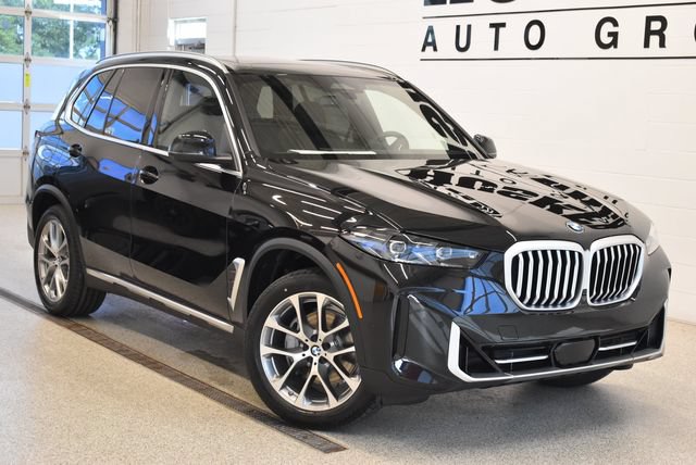 New 2026 BMW X5 xDrive40i w/ Premium Package