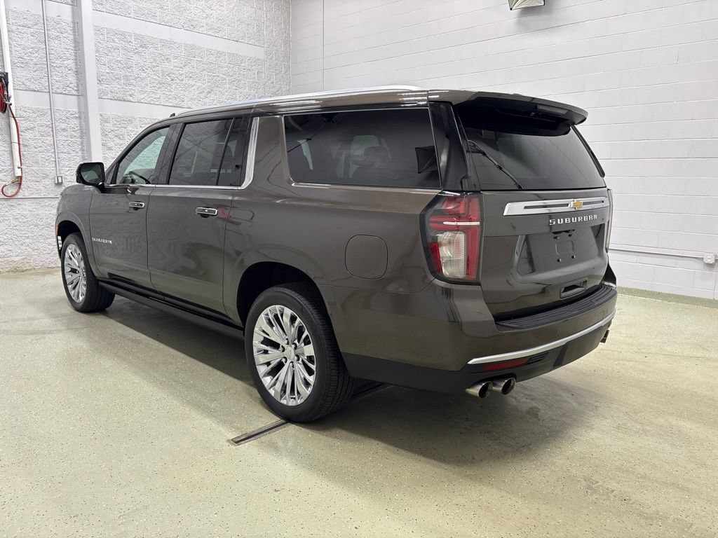 Used 2021 Chevrolet Suburban High Country w/ Premium Package AWD/4WD image 6