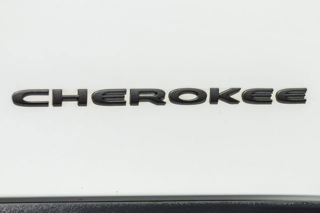 Used 2022 Jeep Cherokee Trailhawk w/ Sound & Nav Group image 5