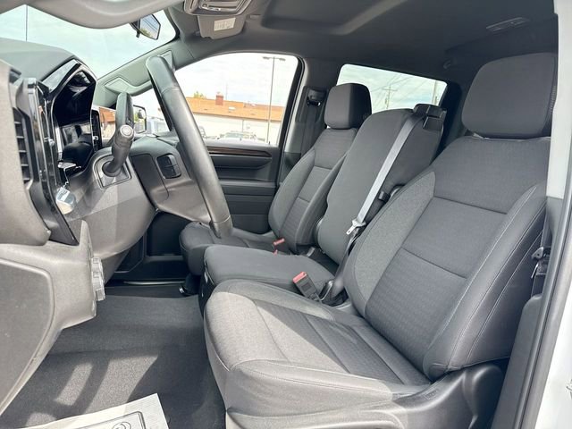 Used 2023 Chevrolet Silverado 1500 LT AWD/4WD image 11
