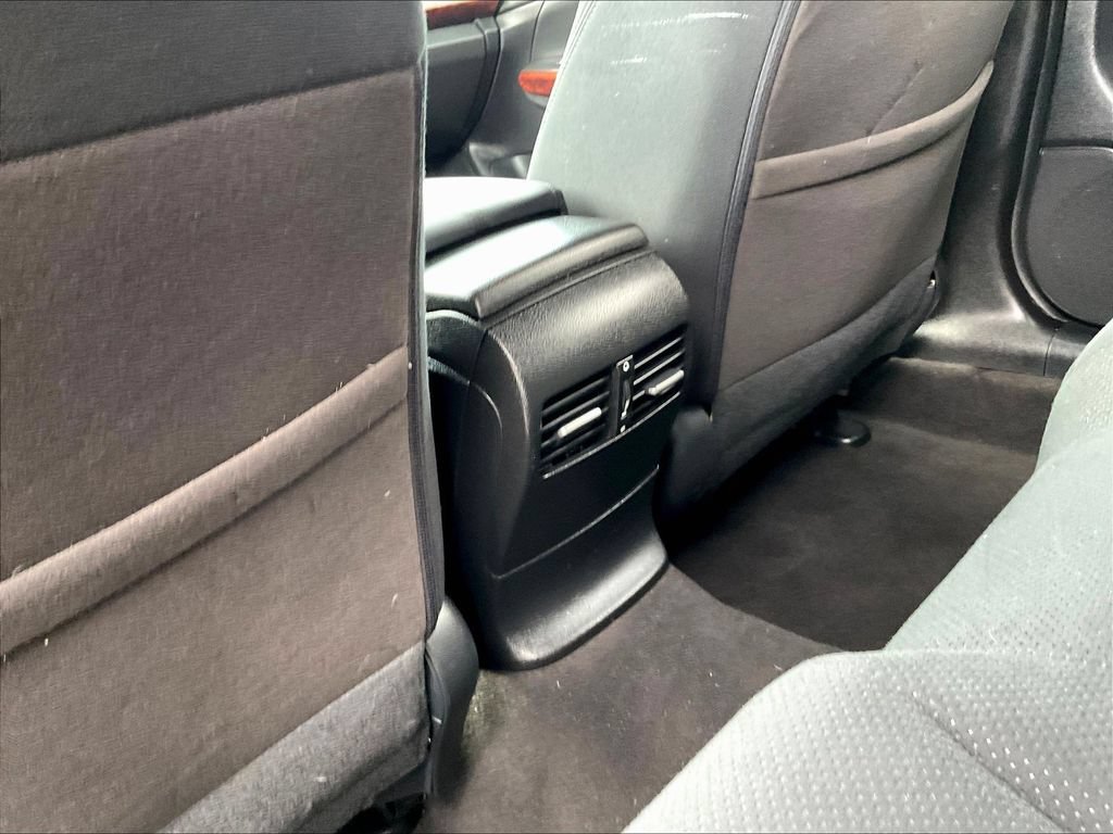 Used 2012 Honda Crosstour EX image 10