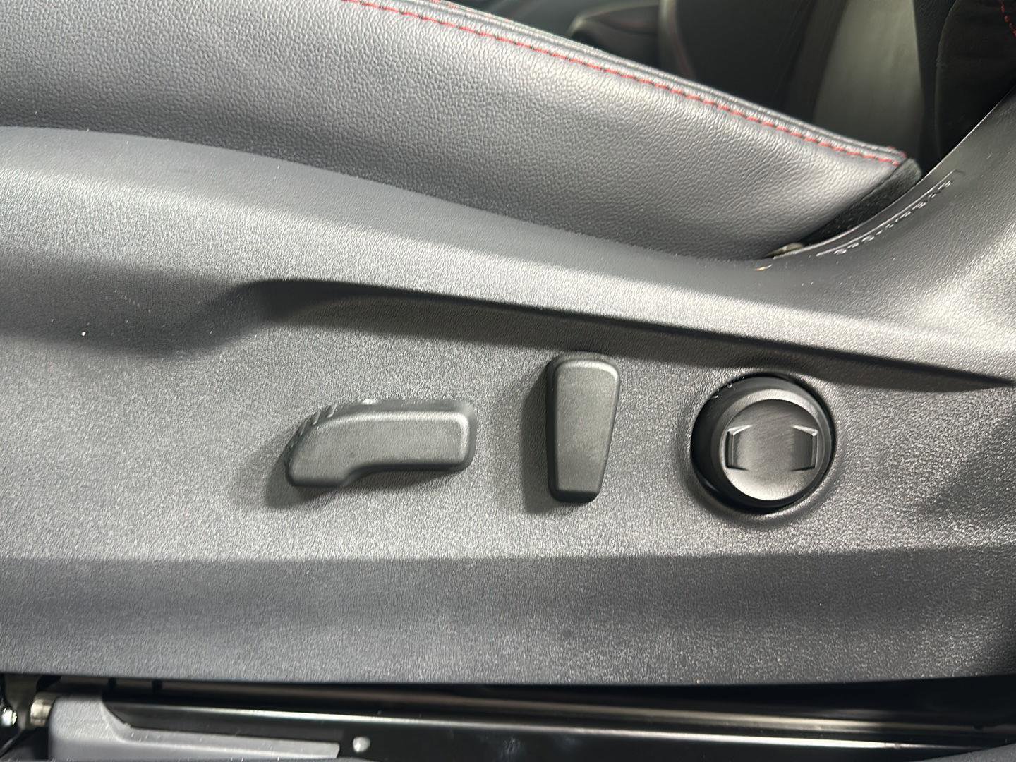 Certified 2025 Subaru Legacy Sport image 6