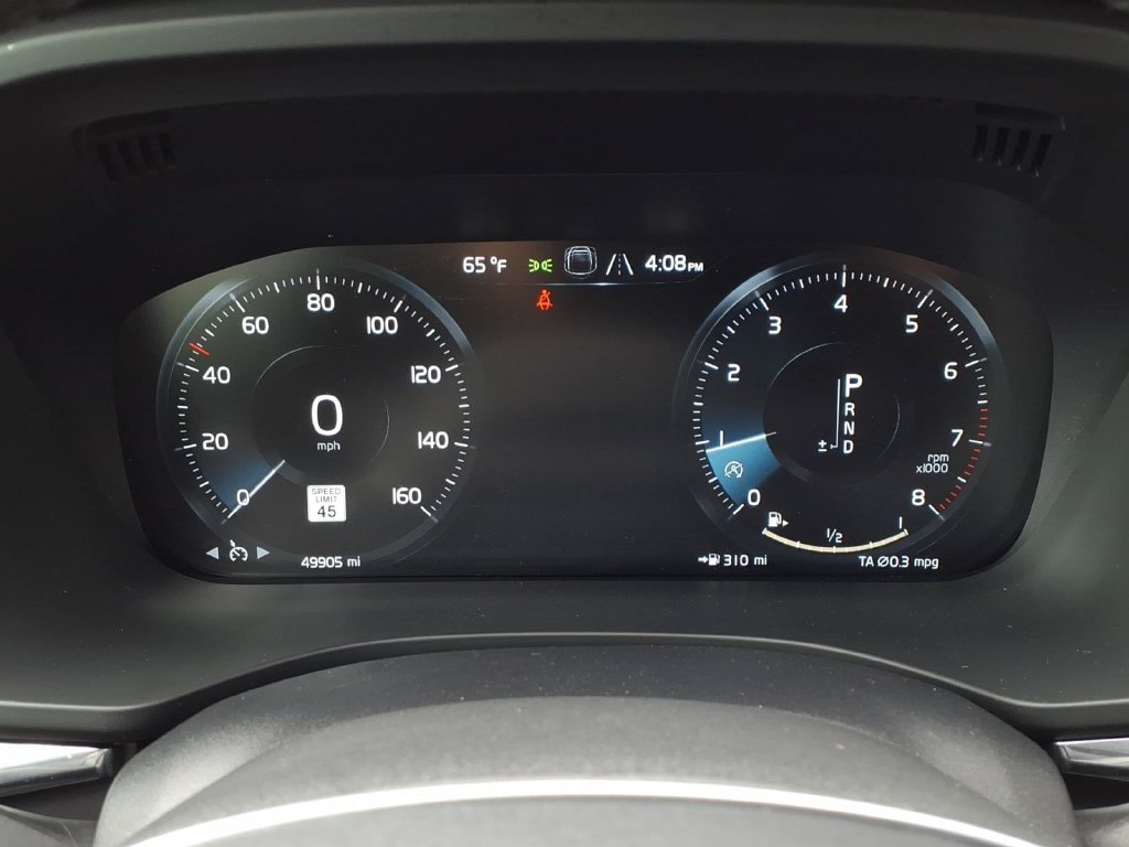 Used 2021 Volvo XC60 T5 Momentum w/ Climate Package AWD/4WD image 11