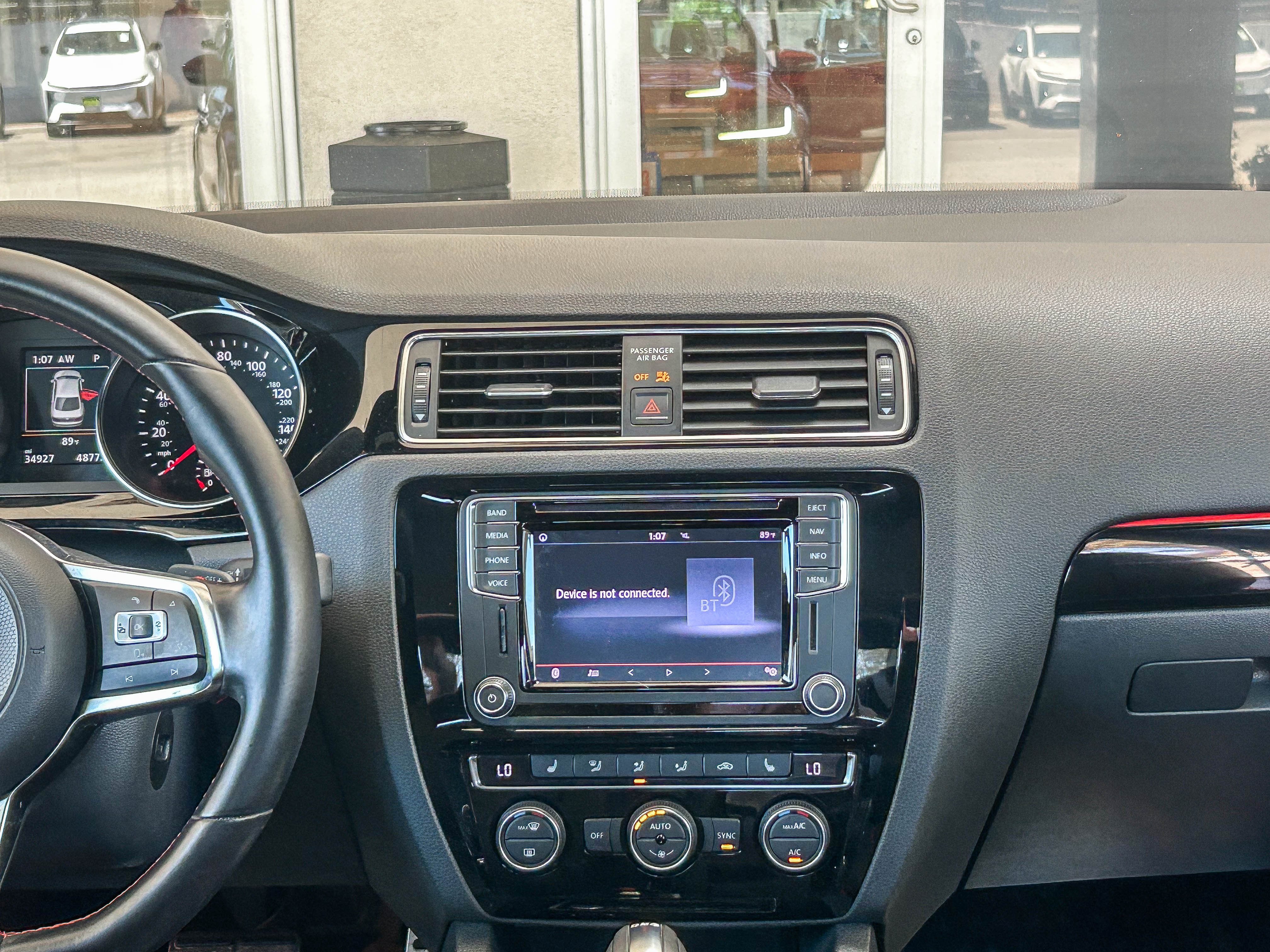 Used 2017 Volkswagen Jetta GLI FWD image 13