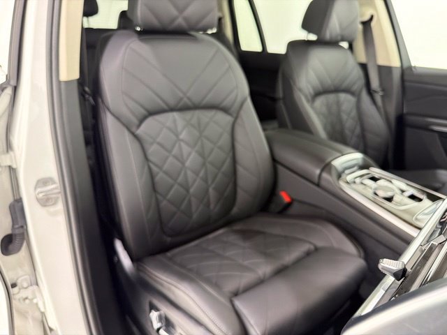 Certified 2024 BMW X7 xDrive40i w/ Premium Package AWD/4WD image 21