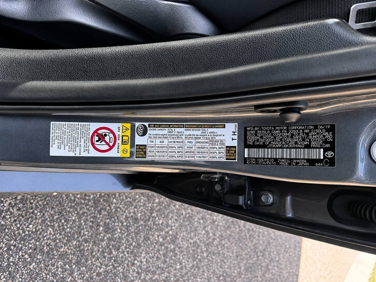 Used 2019 Toyota Prius LE FWD image 14