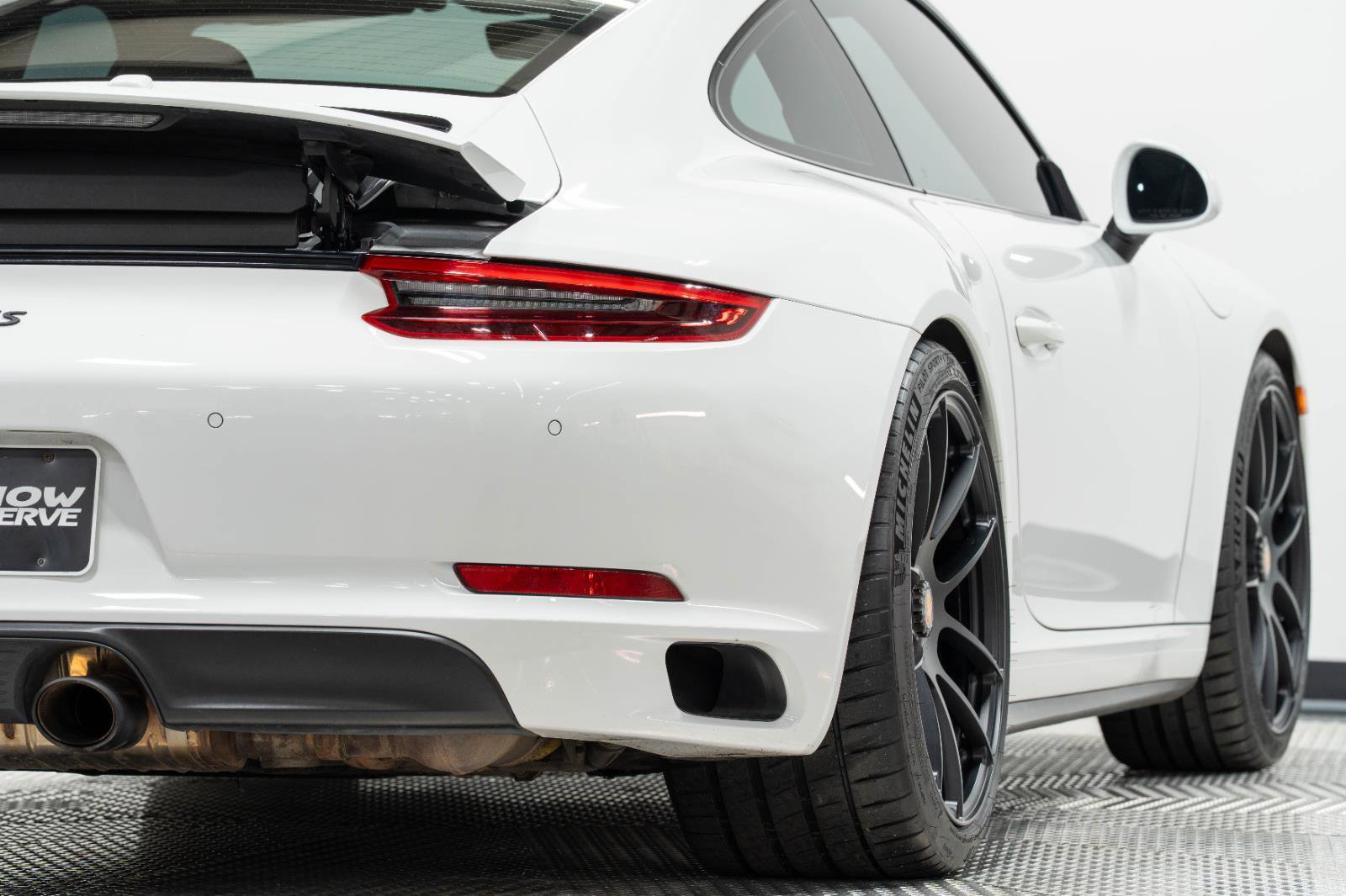Used 2018 Porsche 911 Carrera GTS image 19