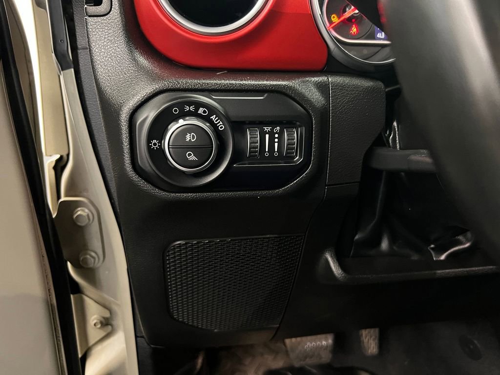 Used 2022 Jeep Gladiator Rubicon w/ LED Lighting Group image 26