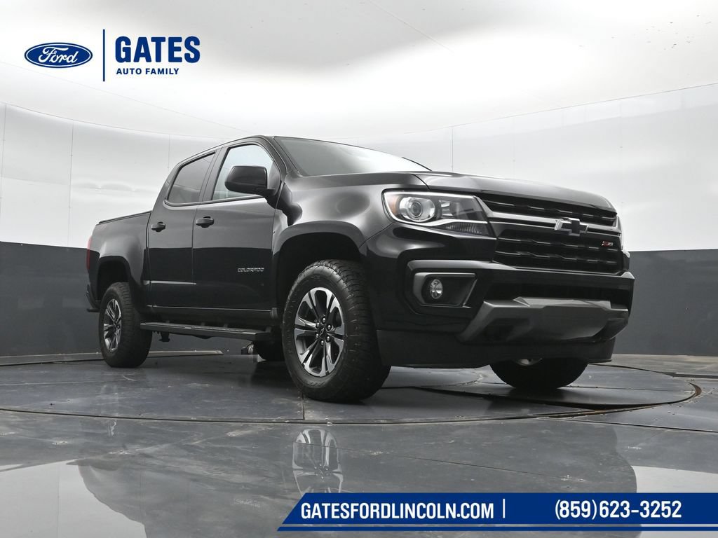 Used 2022 Chevrolet Colorado Z71 w/ Safety Package AWD/4WD image 38
