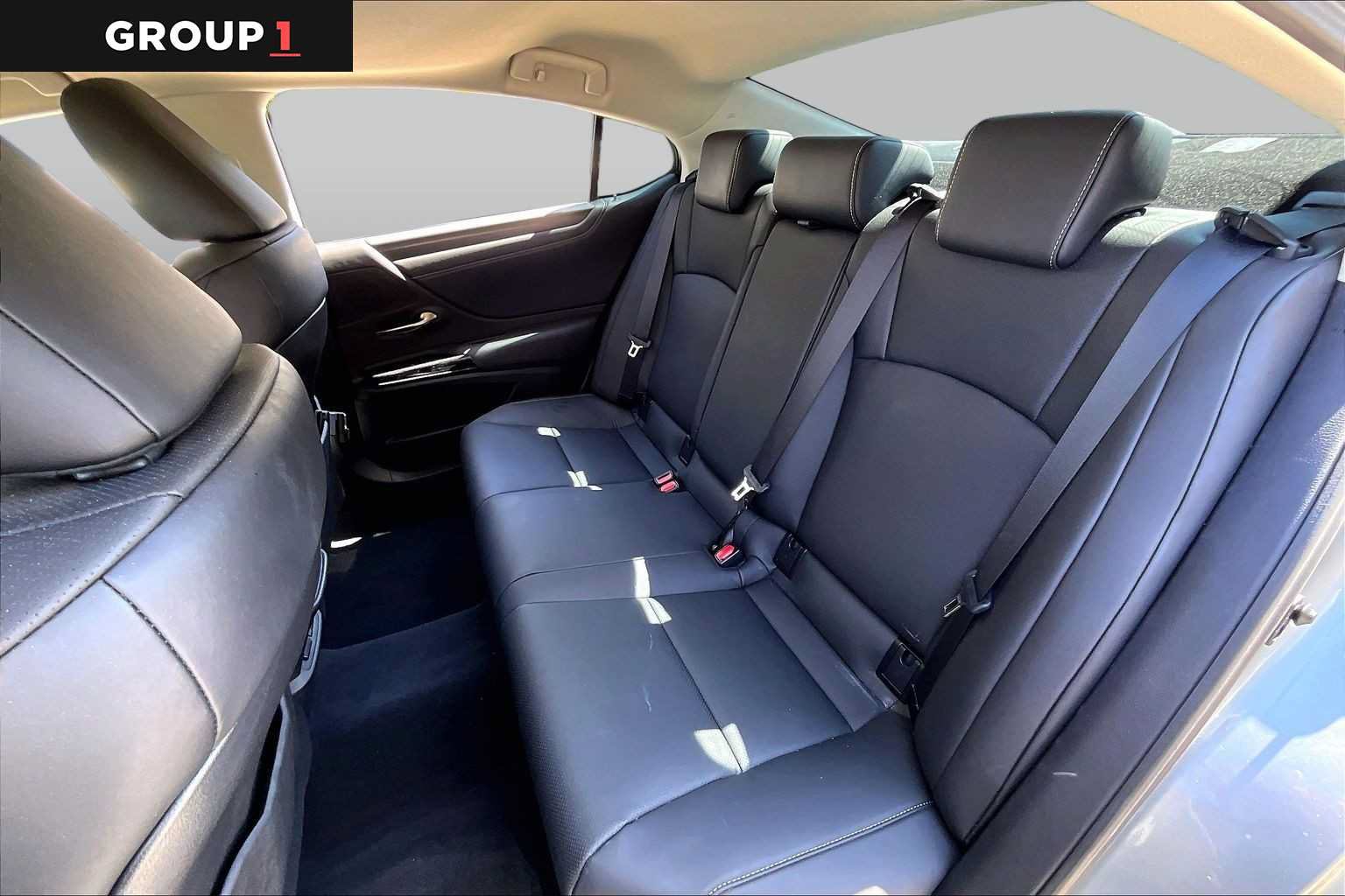 Certified 2025 Lexus ES 350 w/ Premium Package FWD image 18