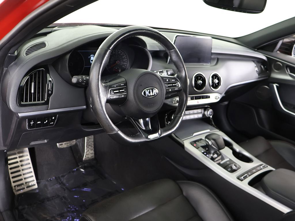 Used 2018 Kia Stinger GT2 AWD/4WD image 32